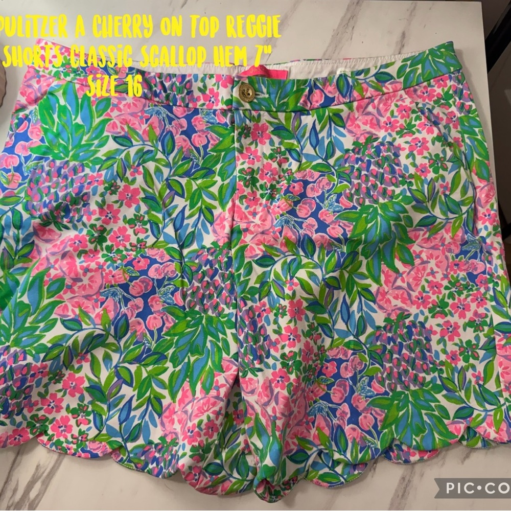 Lilly Pulitzer Women's Floral Scallop Hem Shorts